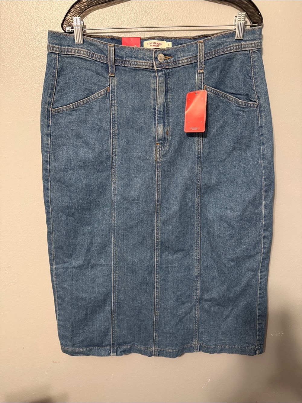 Levi's Women's Blue Straight-Leg Jeans
